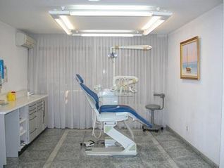 Clínica Dental Pisonero Blanco interior clínica 2