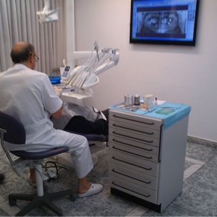 Clínica Dental Pisonero Blanco instalaciones 3